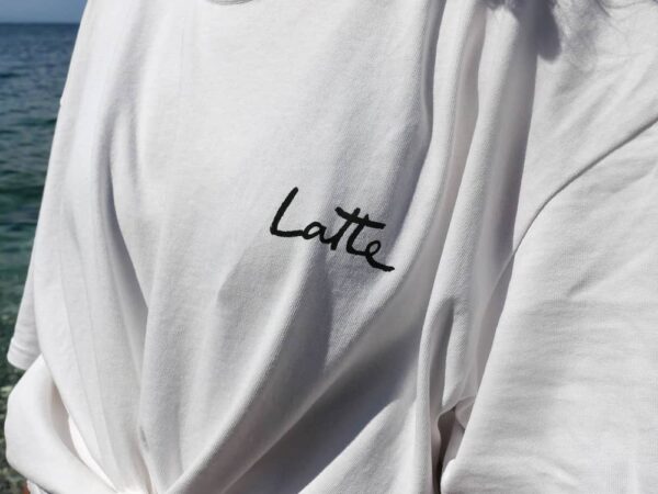 Latte shirt